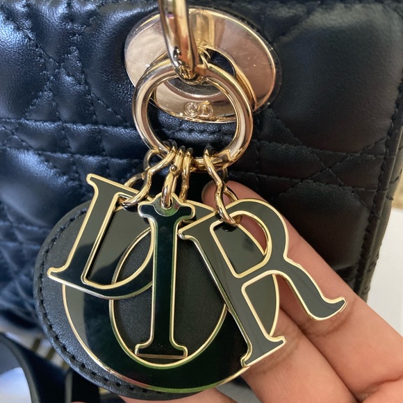 Small Lady Dior My ABCDIOR Bag in Noir with Tonal Enamel D. I. O. R. Charms - Picture 2 of 16